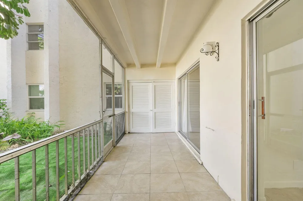 632 NW 13th Street #16 Boca Raton, FL 33486