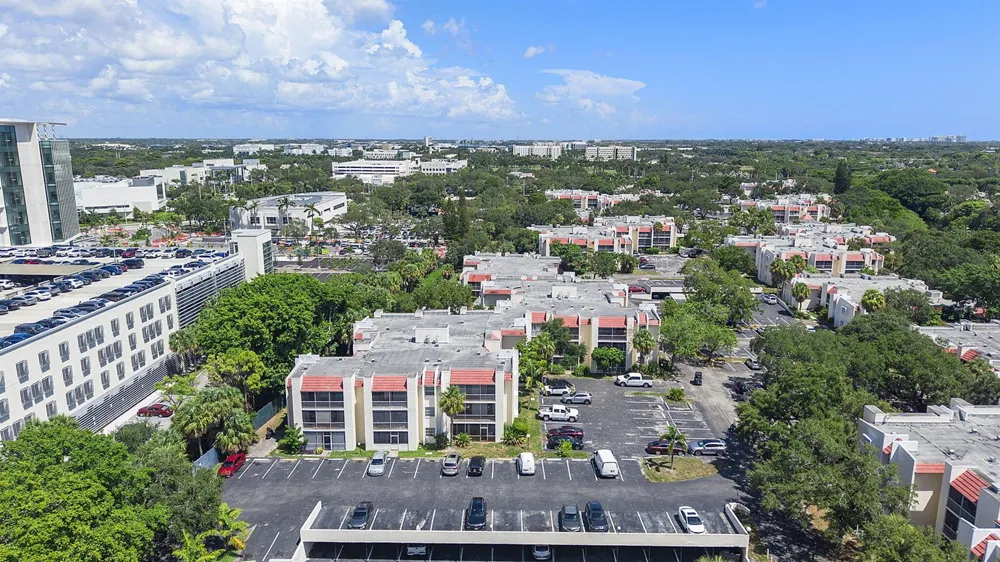 632 NW 13th Street #16 Boca Raton, FL 33486