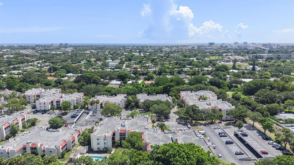 632 NW 13th Street #16 Boca Raton, FL 33486