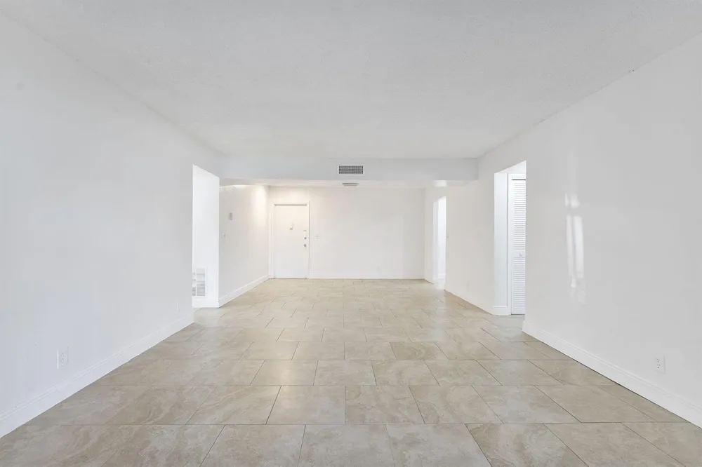 632 NW 13th Street #16 Boca Raton, FL 33486