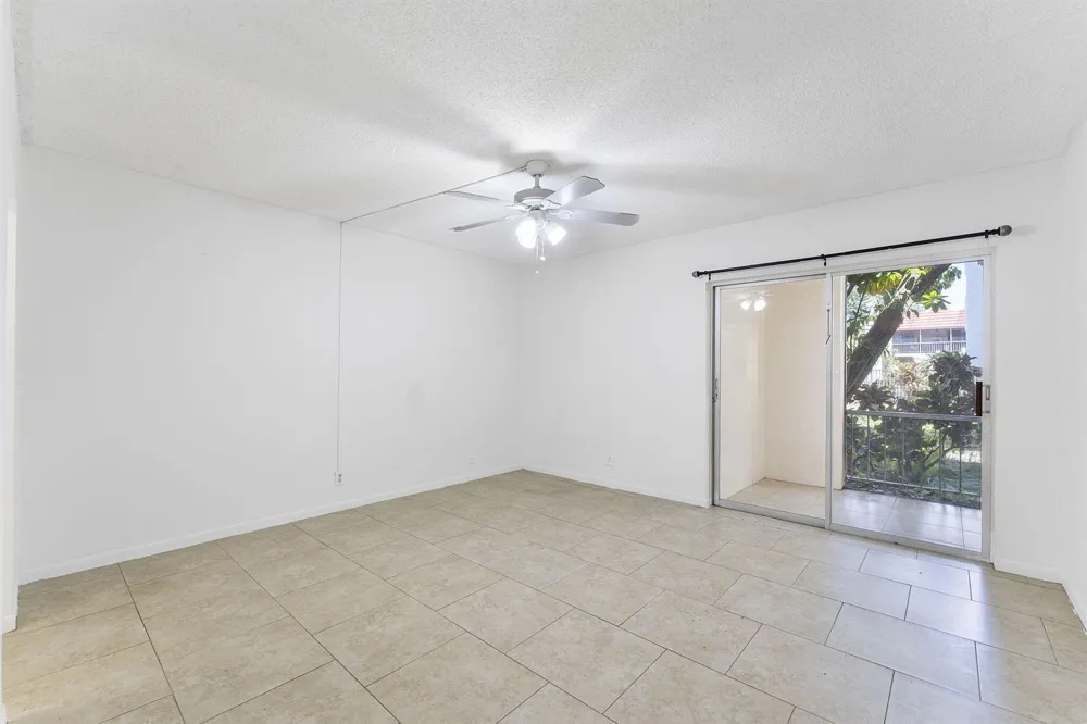 632 NW 13th Street #16 Boca Raton, FL 33486