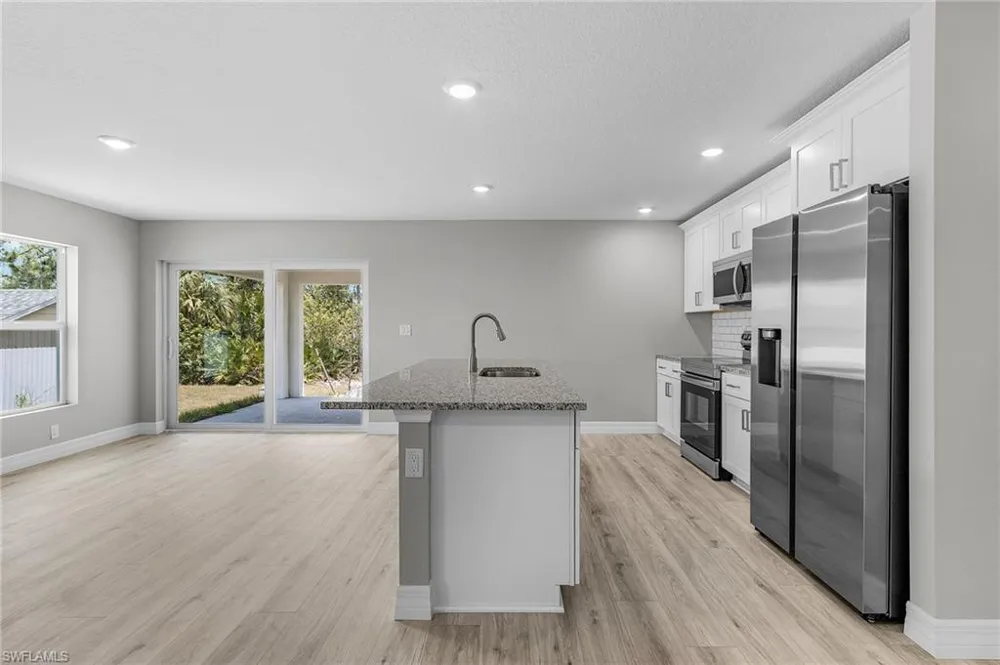 337 Woodburn Drive Lehigh Acres, FL 33972