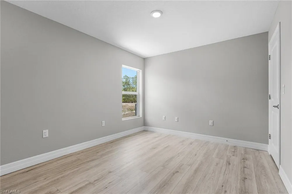 337 Woodburn Drive Lehigh Acres, FL 33972