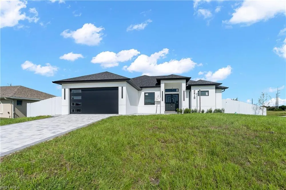 2415 NE 22nd Place Cape Coral, FL 33909