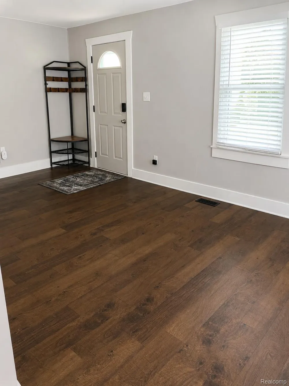 1507 Pagel Avenue Lincoln Park City, MI 48146