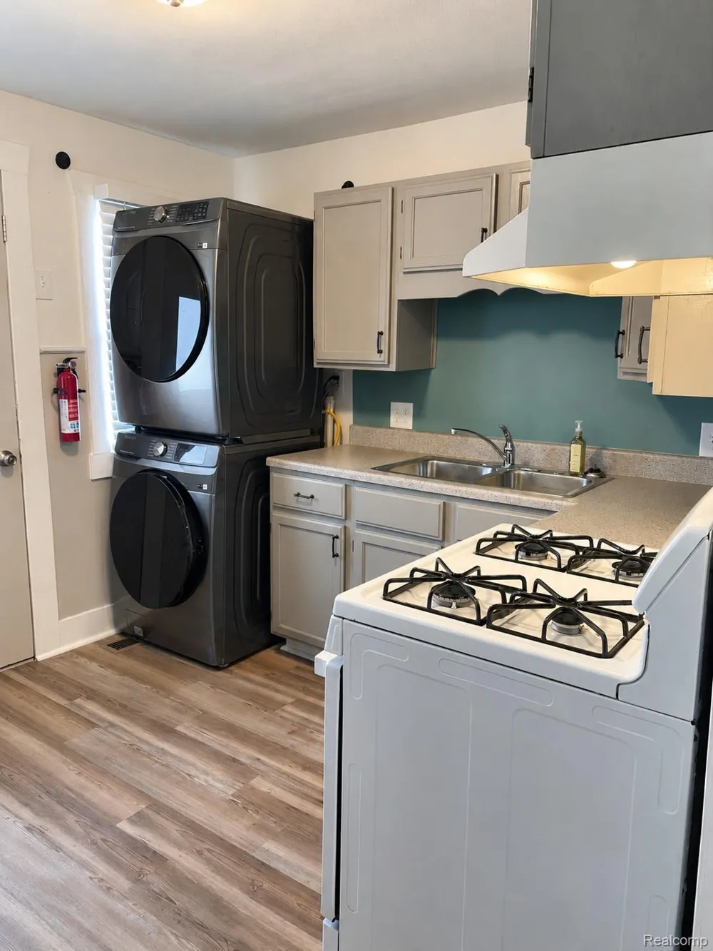 1507 Pagel Avenue Lincoln Park City, MI 48146