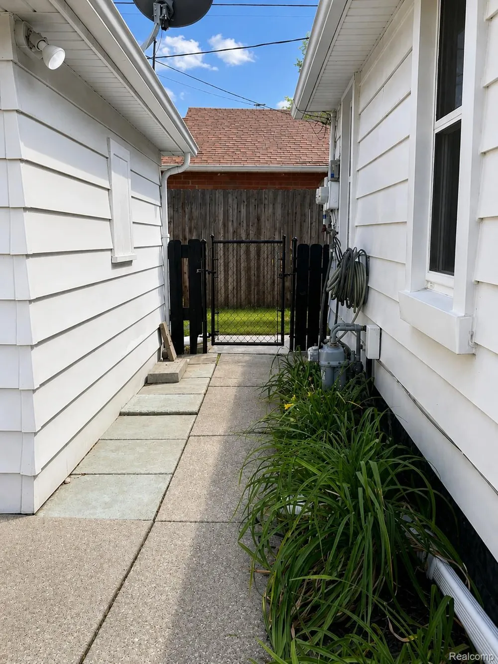 1507 Pagel Avenue Lincoln Park City, MI 48146