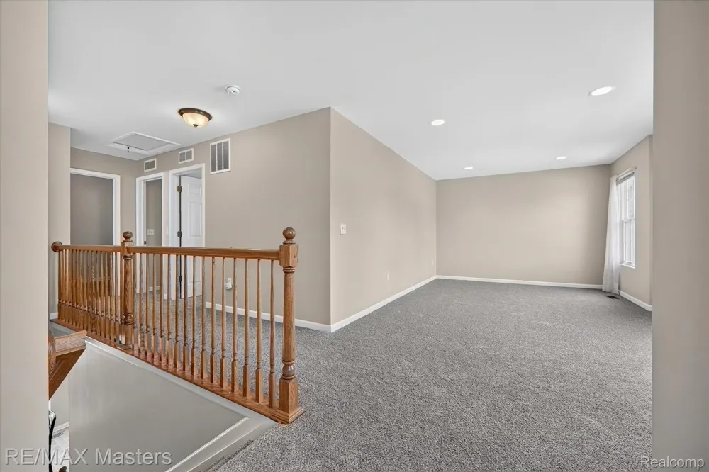 28377 Essex Flat Rock City, MI 48134