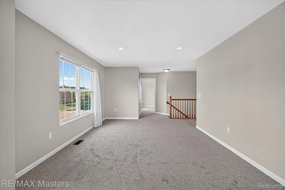 28377 Essex Flat Rock City, MI 48134