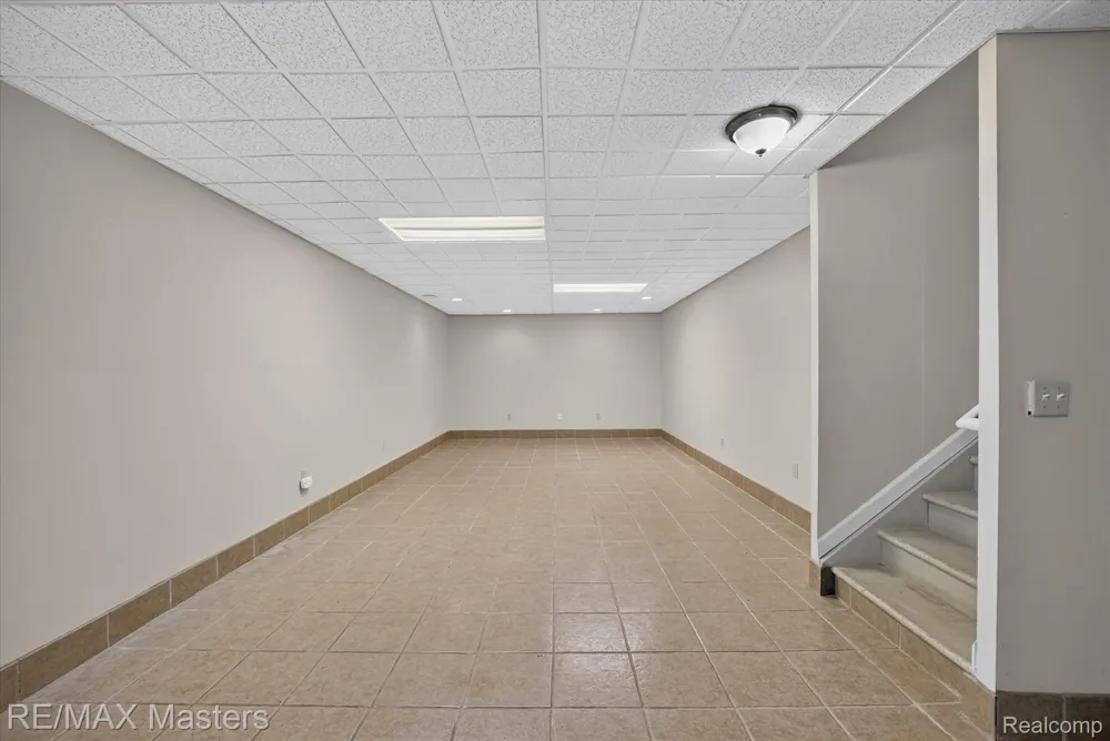 28377 Essex Flat Rock City, MI 48134