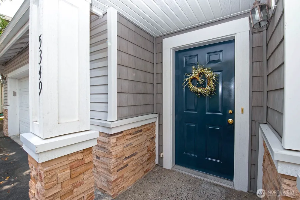 5349 236th Place SE #27-2 Issaquah, WA 98029