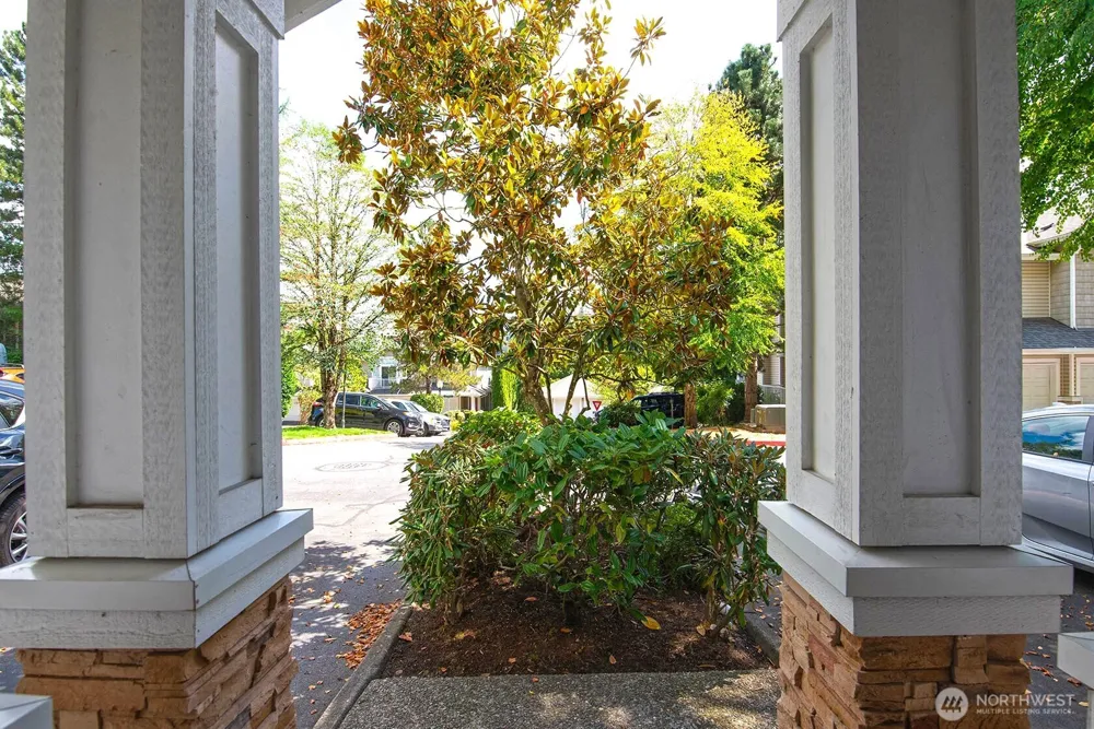 5349 236th Place SE #27-2 Issaquah, WA 98029