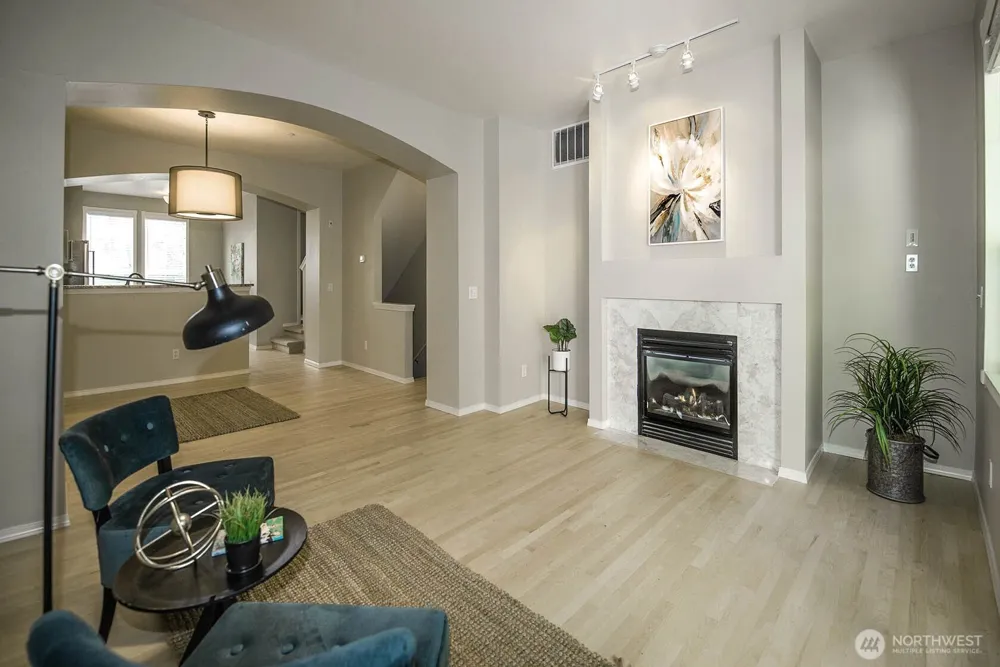 5349 236th Place SE #27-2 Issaquah, WA 98029