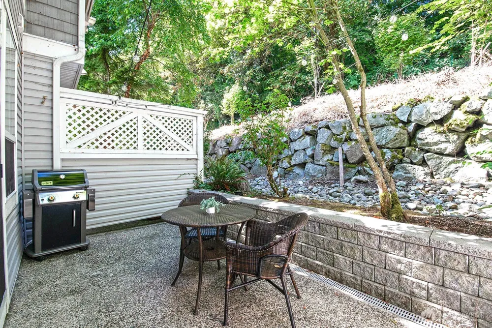 5349 236th Place SE #27-2 Issaquah, WA 98029