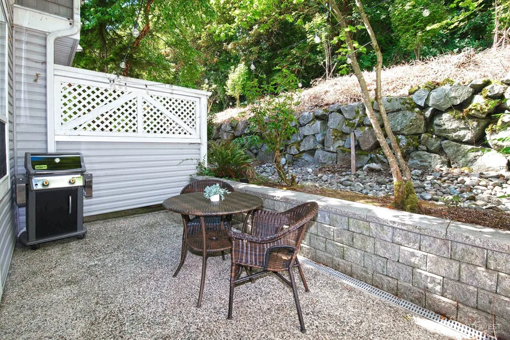 5349 236th Place SE #27-2 Issaquah, WA 98029