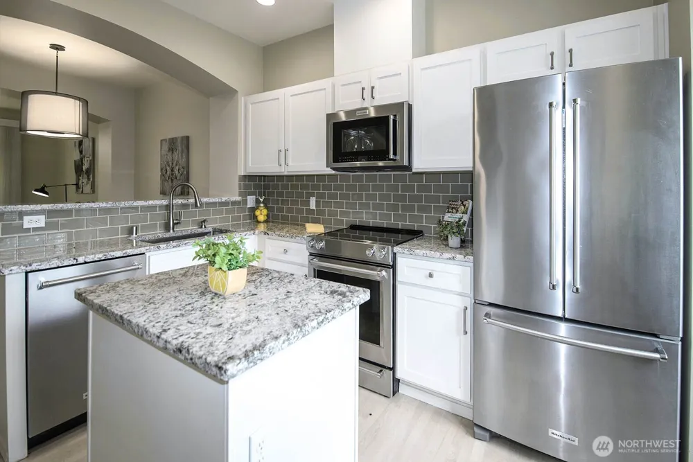 5349 236th Place SE #27-2 Issaquah, WA 98029