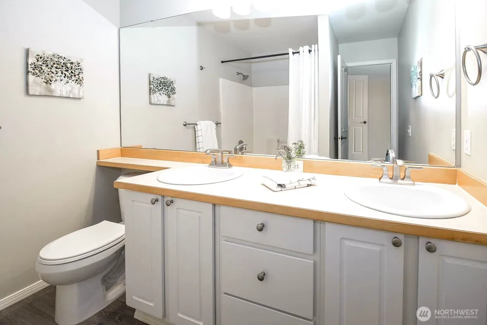 5349 236th Place SE #27-2 Issaquah, WA 98029