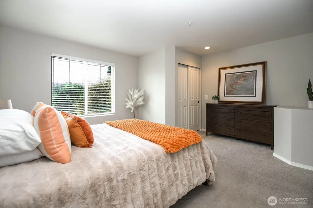 5349 236th Place SE #27-2 Issaquah, WA 98029