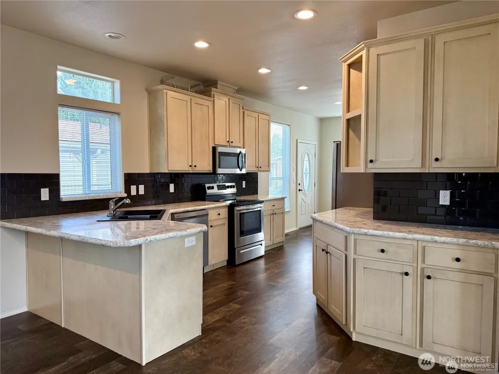 607 37th Street SE #99A Auburn, WA 98002