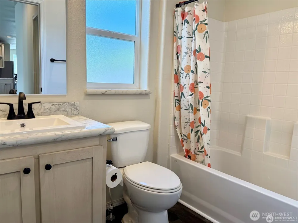 607 37th Street SE #99A Auburn, WA 98002