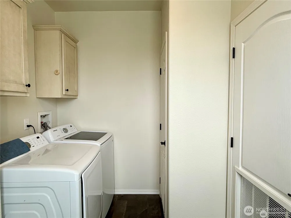 607 37th Street SE #99A Auburn, WA 98002