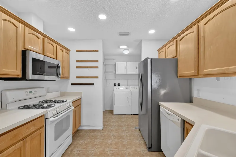 1618 GIBBES WAY The Villages, FL 32162