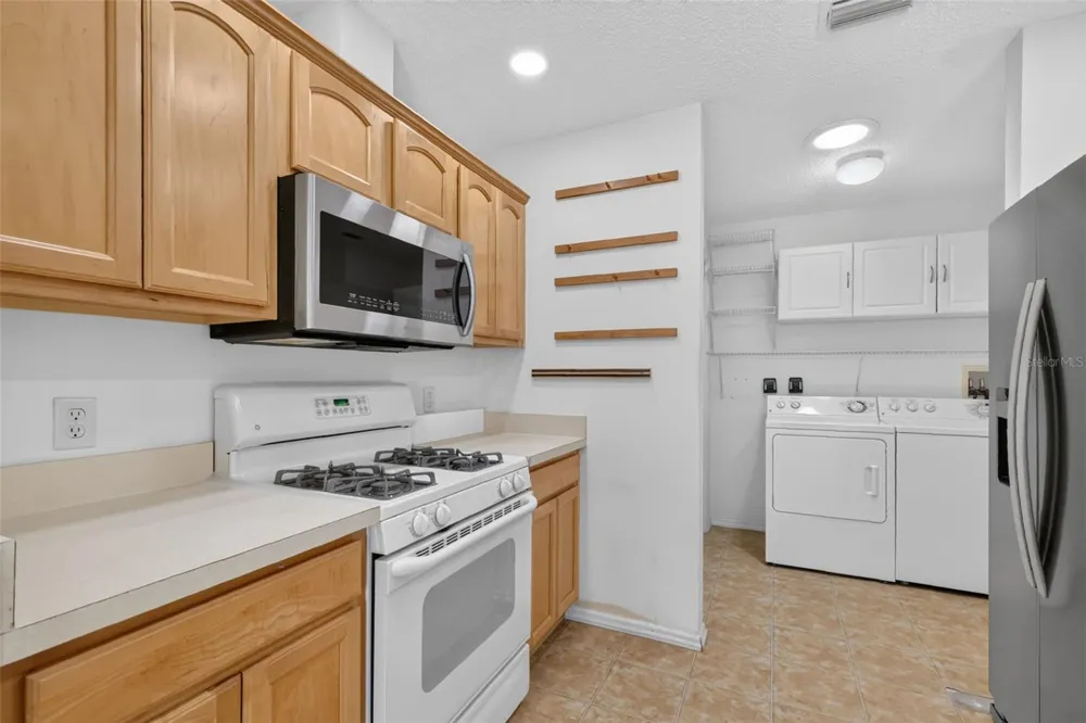 1618 GIBBES WAY The Villages, FL 32162