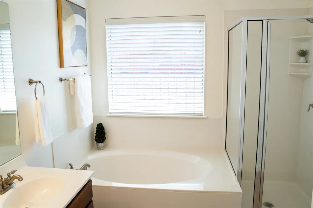 4498 Heritage Well Lane Round Rock, TX 78665