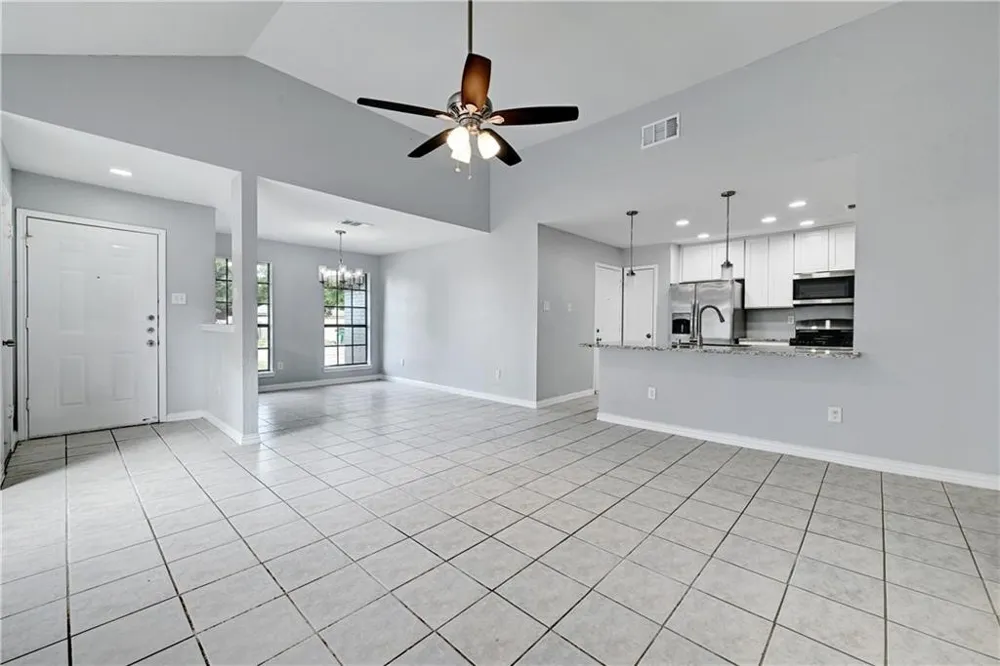 14304 Vandever Street Austin, TX 78725