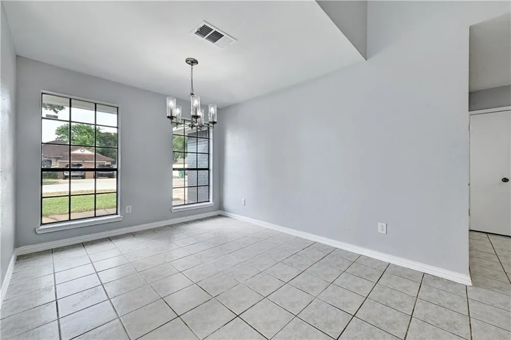 14304 Vandever Street Austin, TX 78725