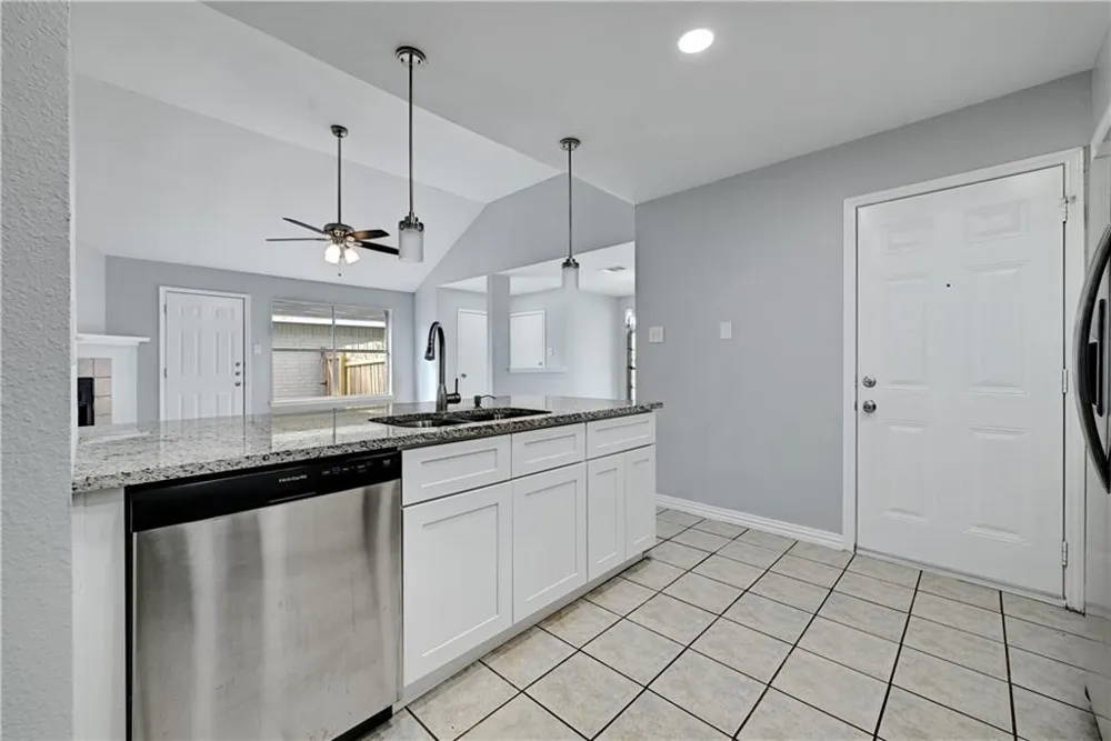 14304 Vandever Street Austin, TX 78725