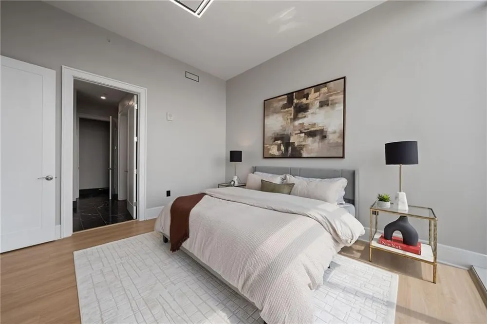 1065 Peachtree Street NE #3402 Atlanta, GA 30309