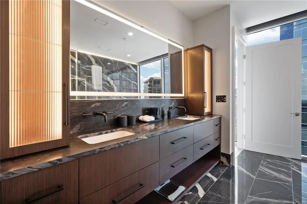 1065 Peachtree Street NE #3402 Atlanta, GA 30309