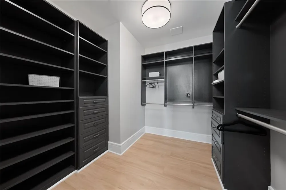 1065 Peachtree Street NE #3402 Atlanta, GA 30309