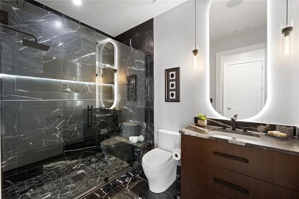 1065 Peachtree Street NE #3402 Atlanta, GA 30309
