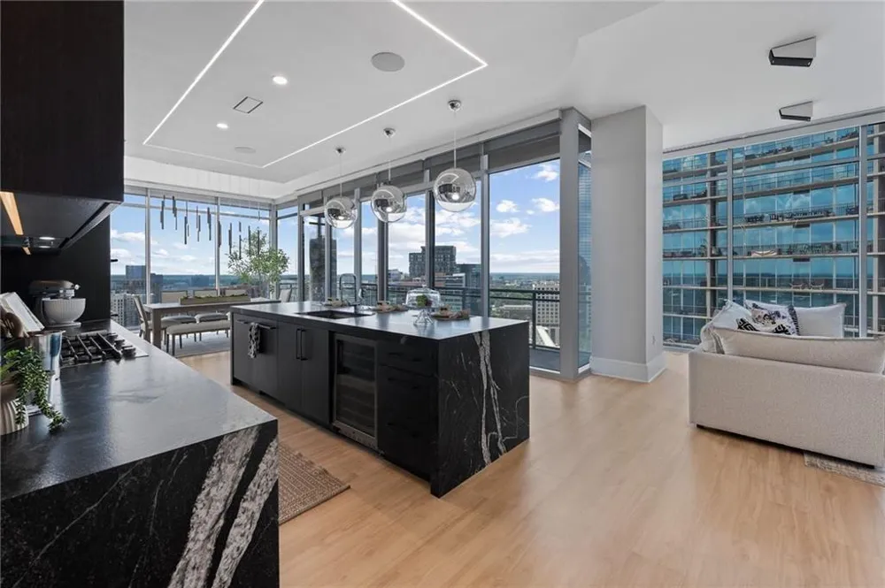 1065 Peachtree Street NE #3402 Atlanta, GA 30309