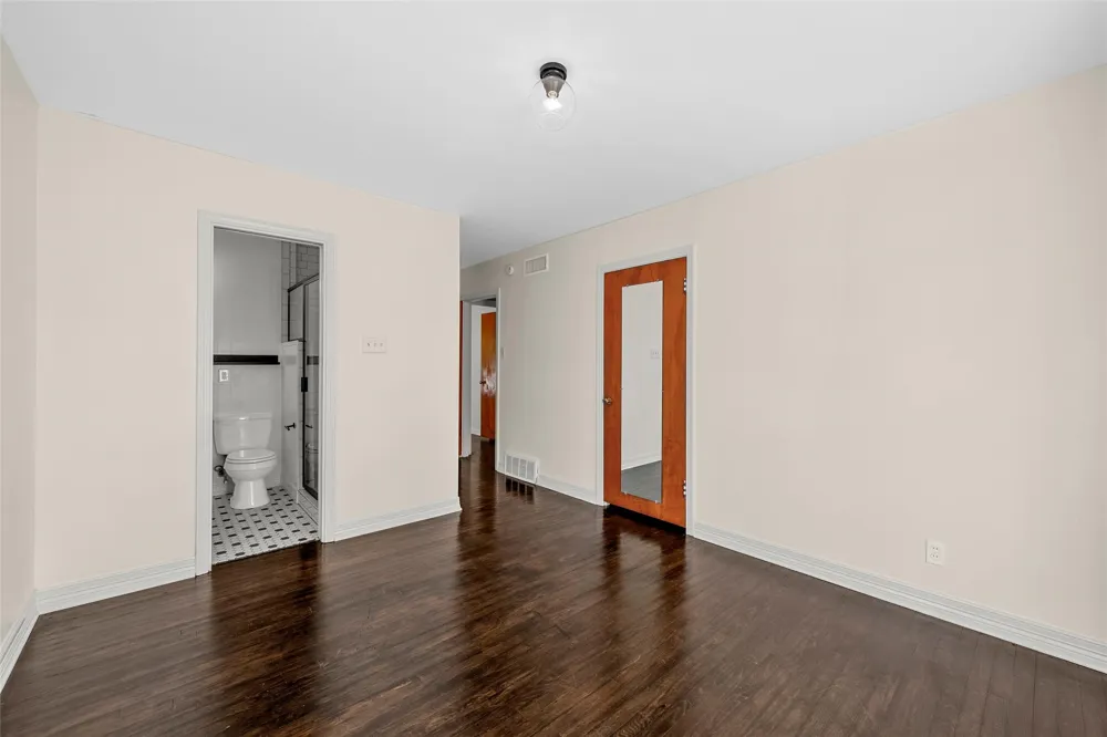 3801 Grim Avenue Waco, TX 76710