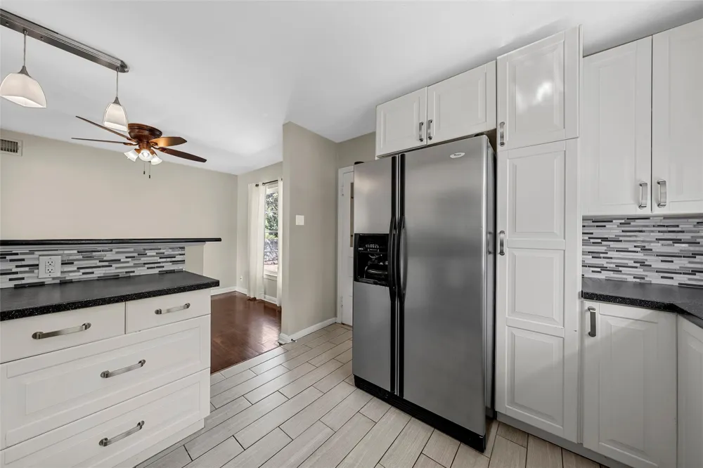 3801 Grim Avenue Waco, TX 76710
