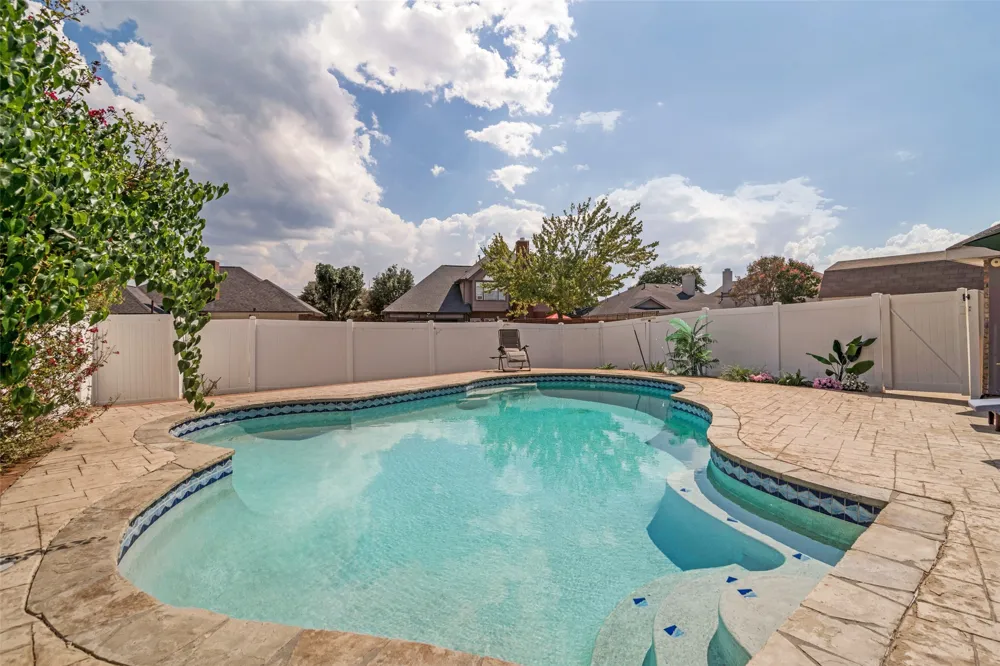 7914 Coastway Drive Rowlett, TX 75088