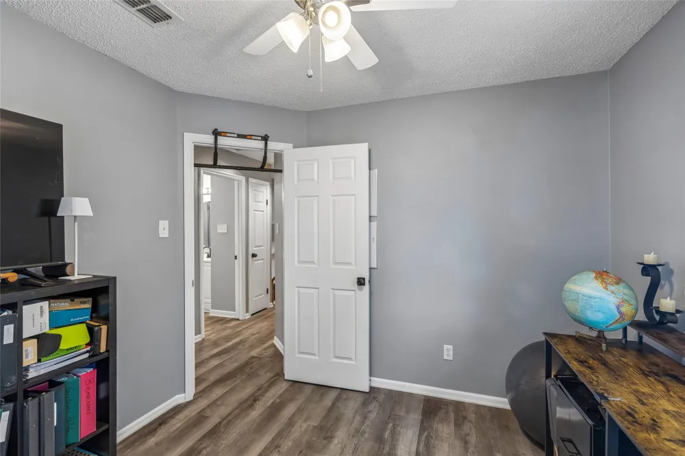 2325 Kildeer Trail Grand Prairie, TX 75052