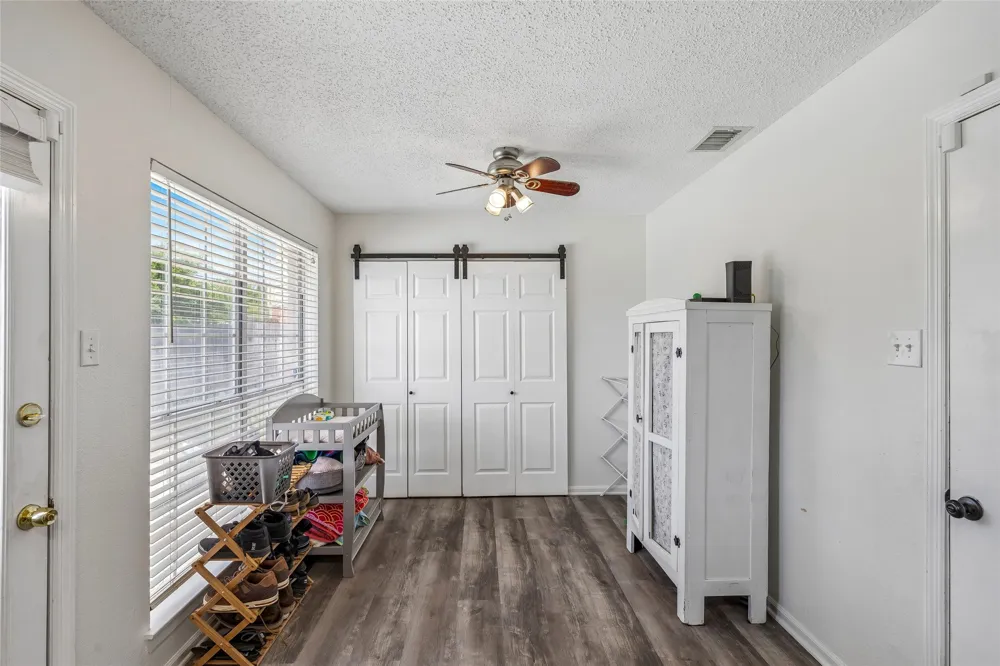 2325 Kildeer Trail Grand Prairie, TX 75052