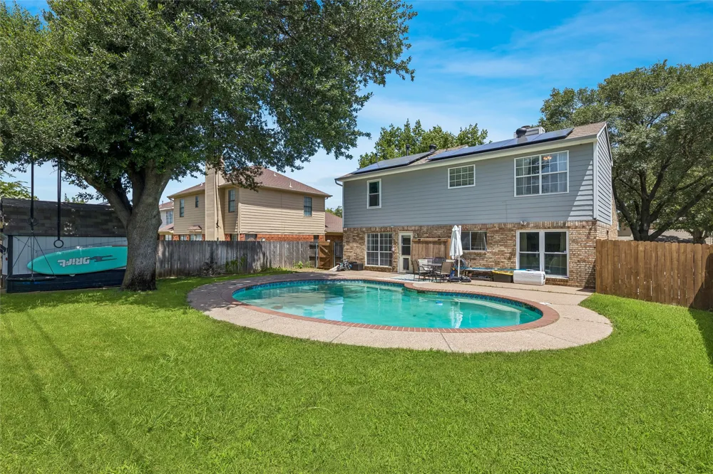 2325 Kildeer Trail Grand Prairie, TX 75052