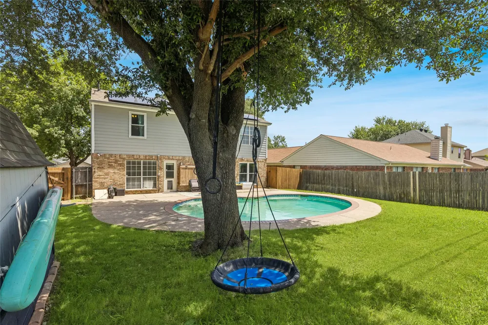 2325 Kildeer Trail Grand Prairie, TX 75052