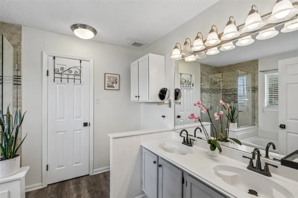 2325 Kildeer Trail Grand Prairie, TX 75052