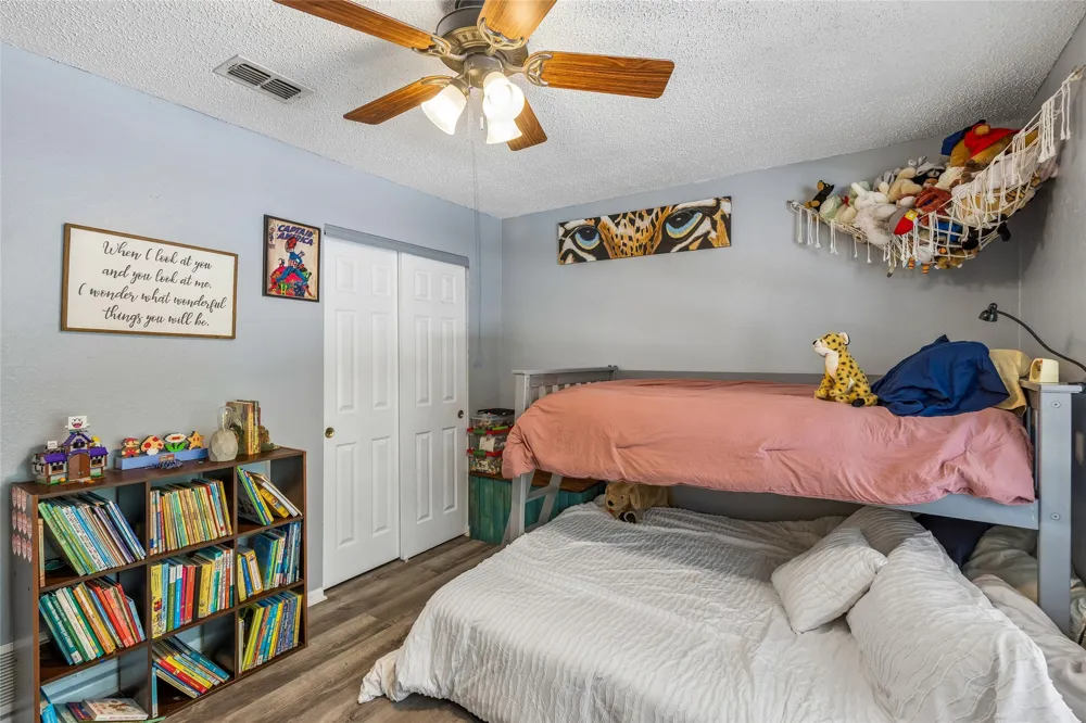 2325 Kildeer Trail Grand Prairie, TX 75052