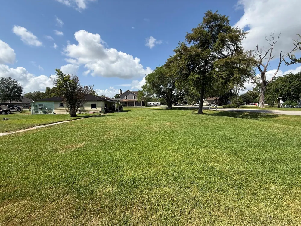 3121 Hillsdale Street La Porte, TX 77571