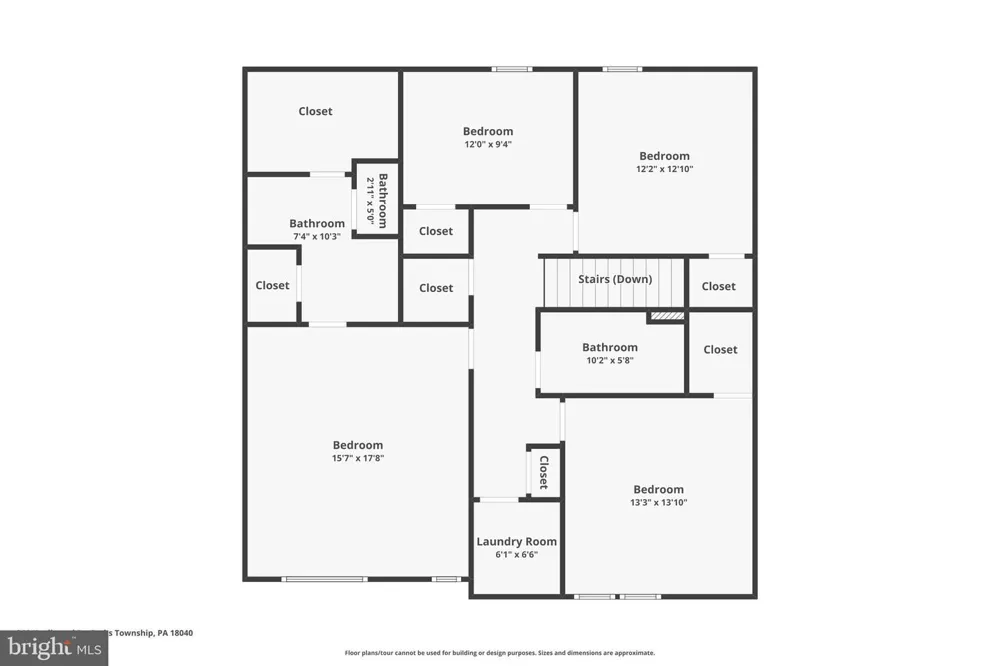 318 KNOLLWOOD DRIVE Easton, PA 18040