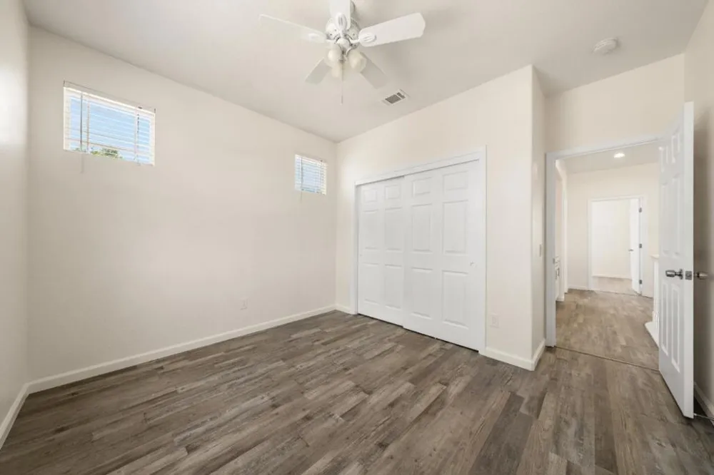 5700 Gold Poppy Way Elk Grove, CA 95757