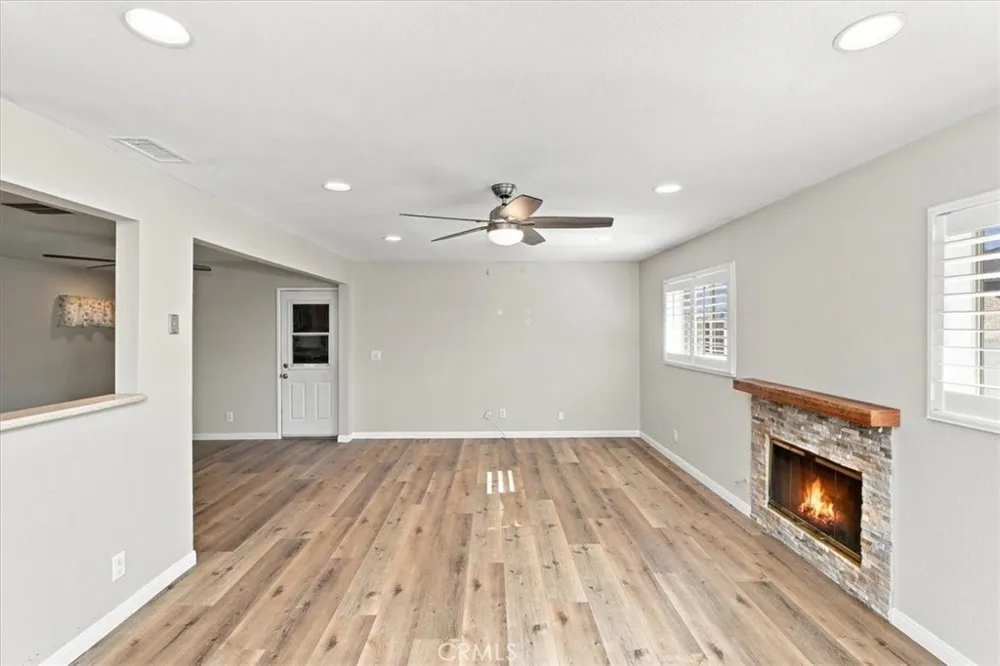 851 Garden Grove Norco, CA 92860