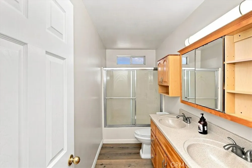 851 Garden Grove Norco, CA 92860
